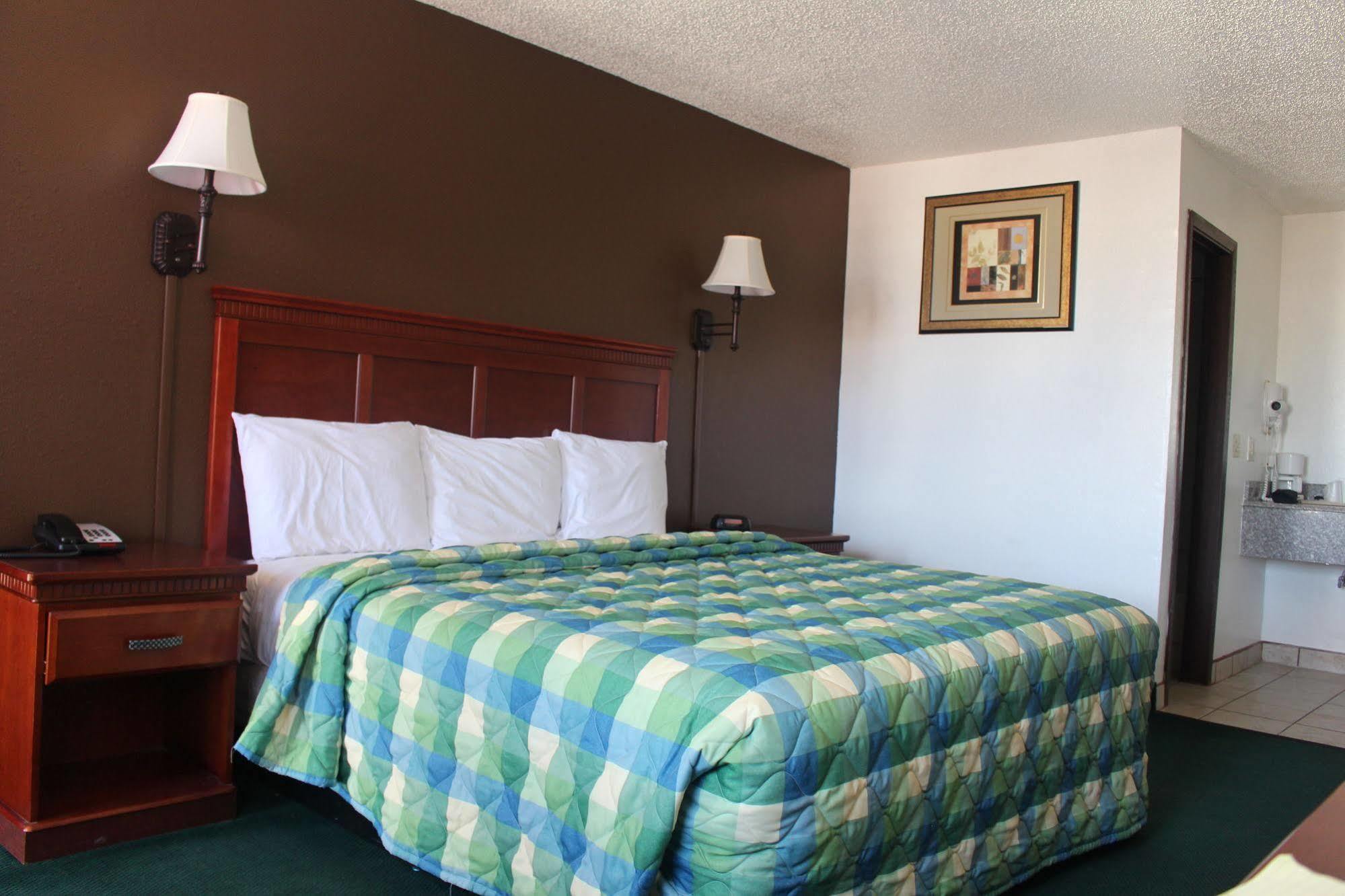 Motel Crown By Oyo Denver Tx Denver City