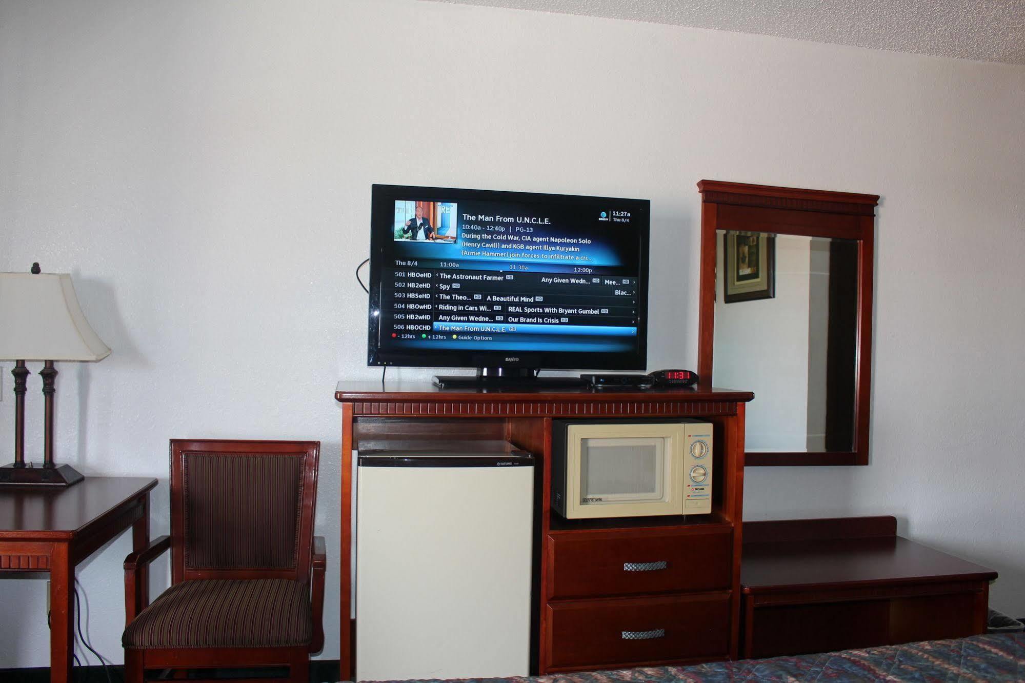 Motel Crown By Oyo Denver Tx